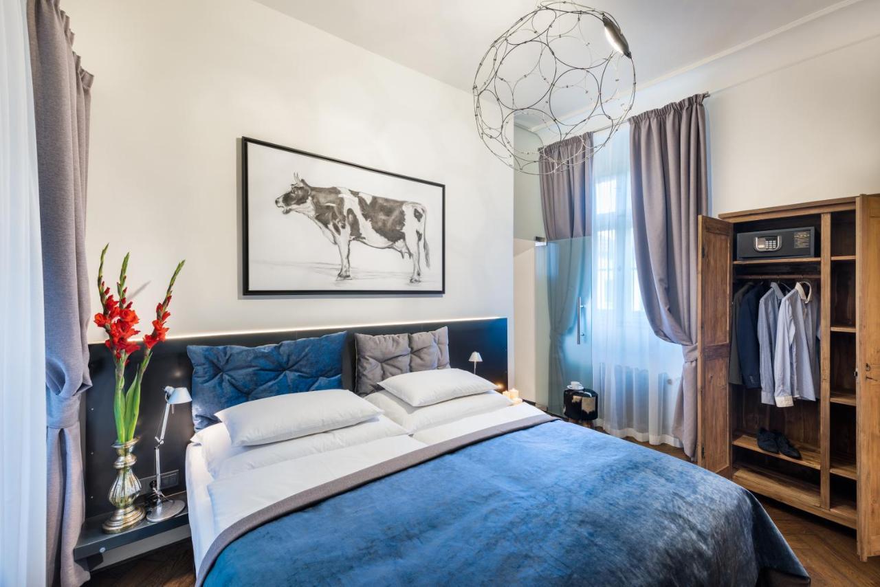Mooo By The Castle Aparthotel Prague Exterior photo