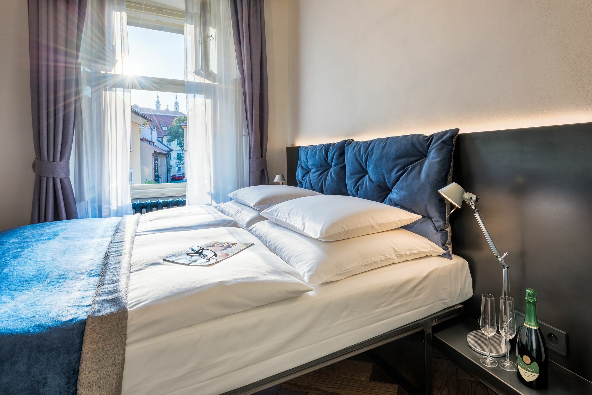 Mooo By The Castle Aparthotel Prague Exterior photo
