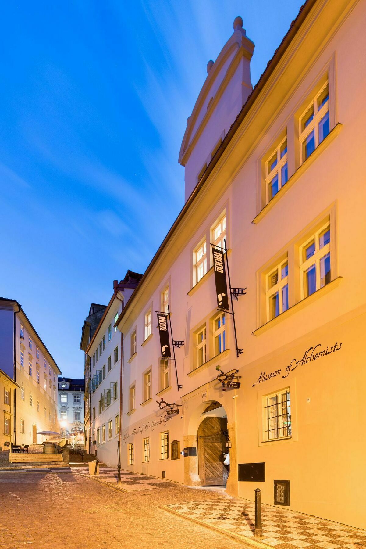 Mooo By The Castle Aparthotel Prague Exterior photo